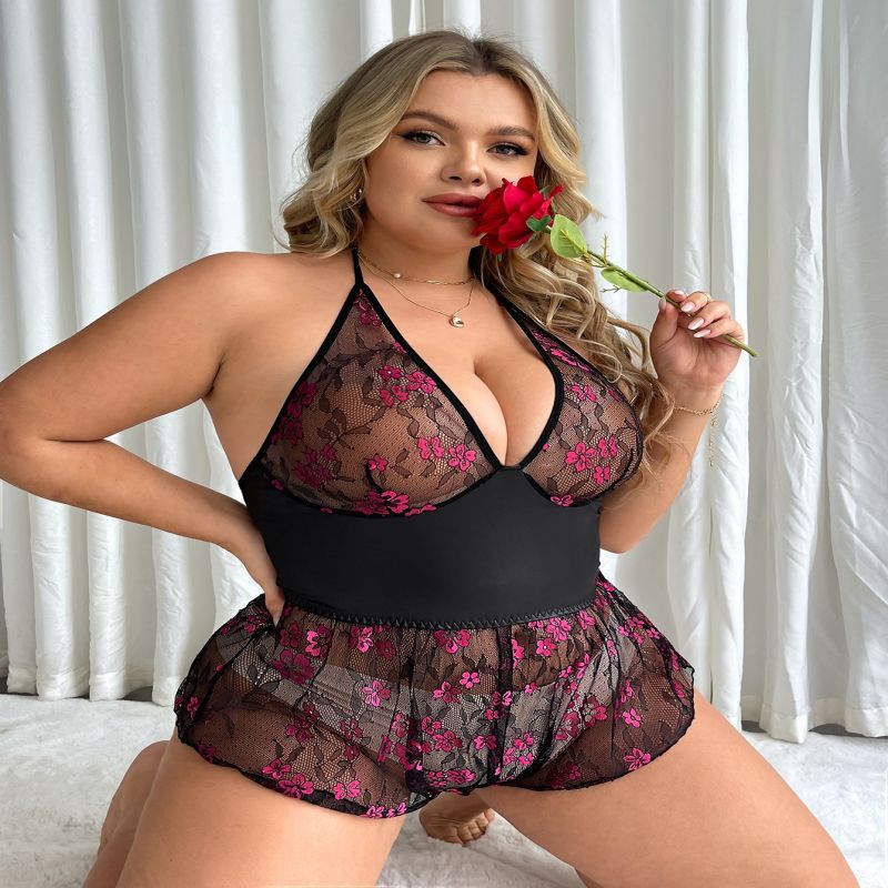 Plus Size Black Sexy Printed Lace Nightgown