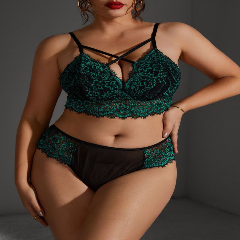 Plus Size  Green Lace Bra Panties Set