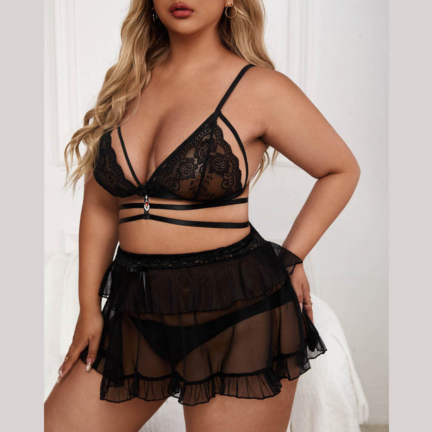 Plus Size Bowknot Decor Ruffle Hem Lace Lingerie Set